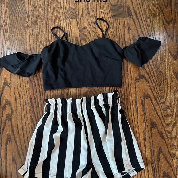 Summer Purge. All clothes are between a 4-6 never worn - Picture 11 of 16